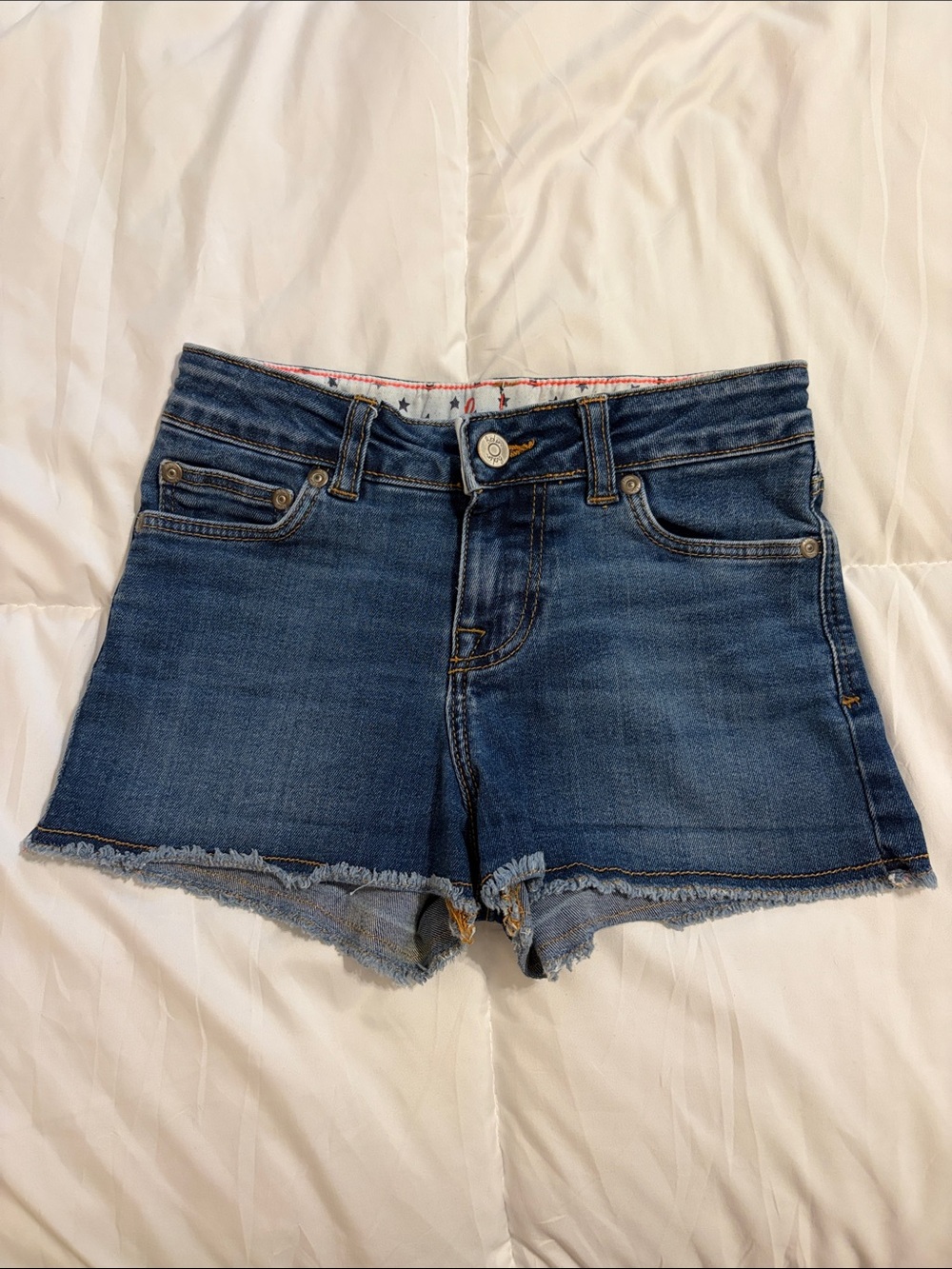 Mini Boden girls denim jean shorts with frayed hem and adjustable waist - Size 9